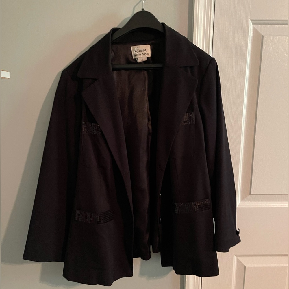 Elegant Black Women's Jacket